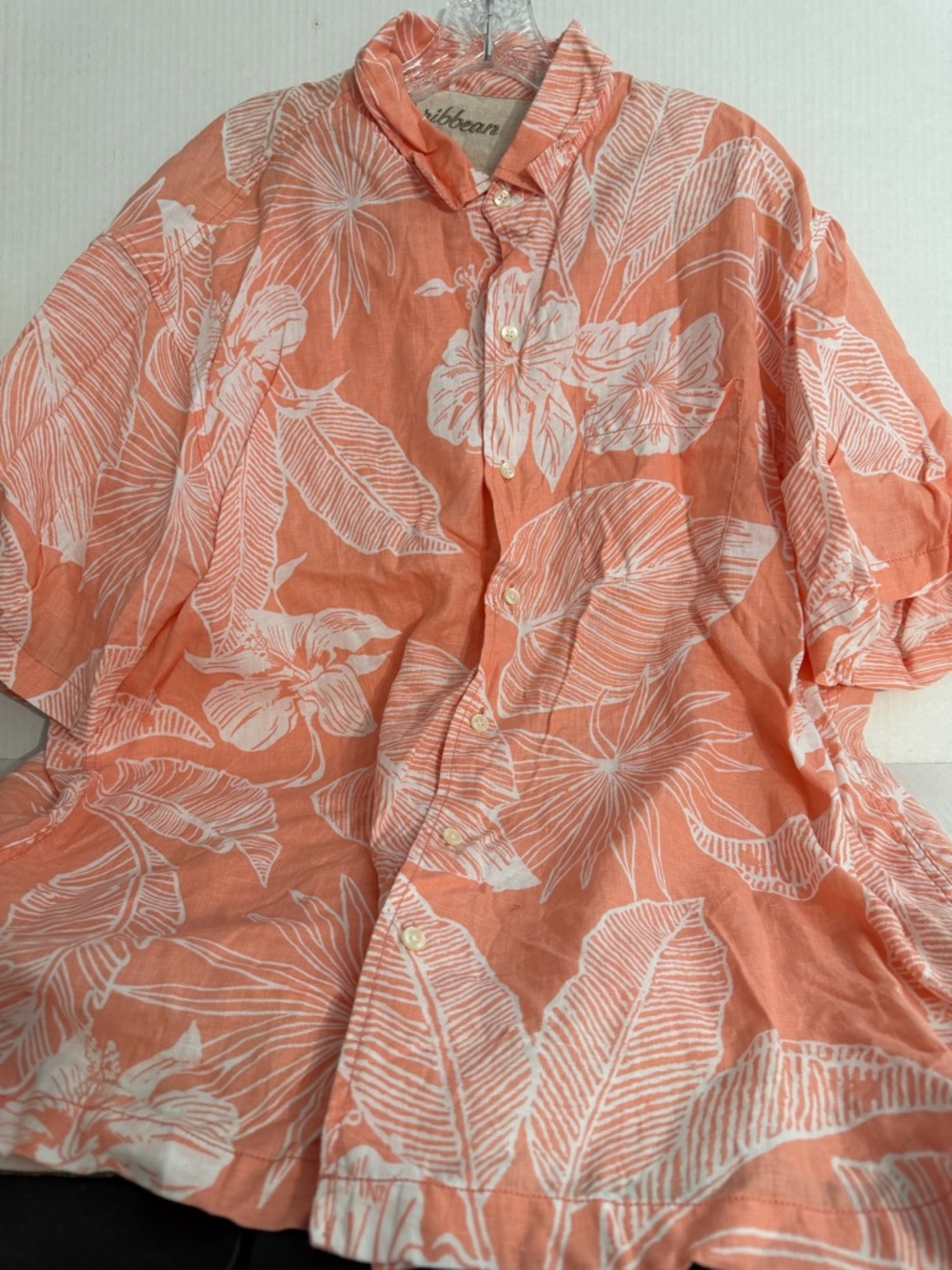 Caribbean Men’s Soft Coral Floral Button-Up Shirt